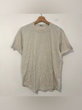 Buck Mason Men’s Slub Curved Hem Tee BM11007.578